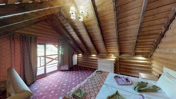 Фото номера Шале с двумя спальнями Отель Eco resort Monastic-SPA г. Оров 3