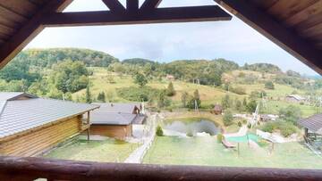 Фото номера Шале с двумя спальнями Отель Eco resort Monastic-SPA г. Оров 35