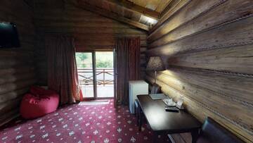 Фото номера Стандартное шале Отель Eco resort Monastic-SPA г. Оров 4